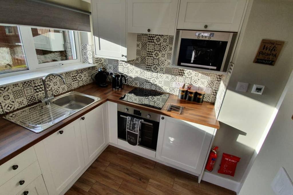 Smart & Stylish Holiday Apartment In The City Centre Inverness Bagian luar foto