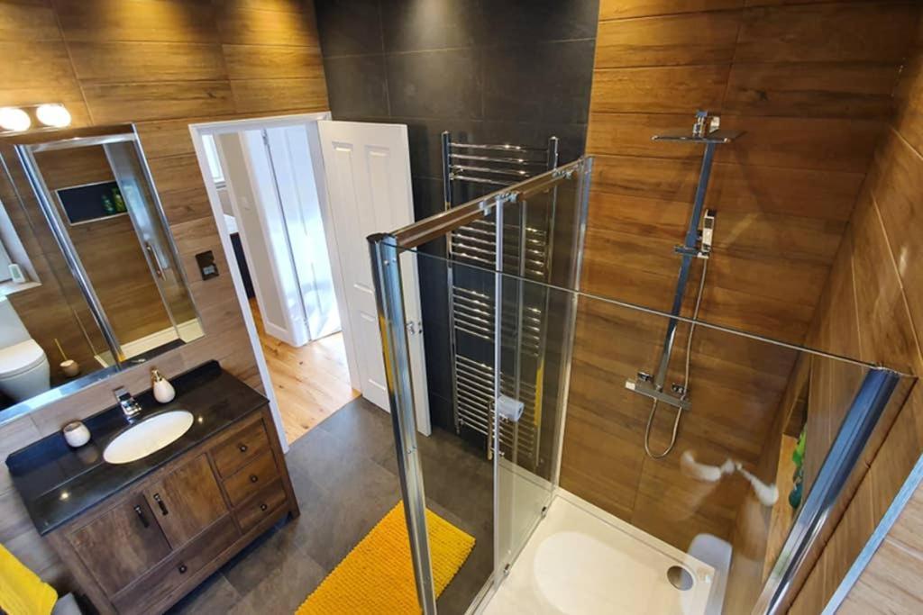 Smart & Stylish Holiday Apartment In The City Centre Inverness Bagian luar foto
